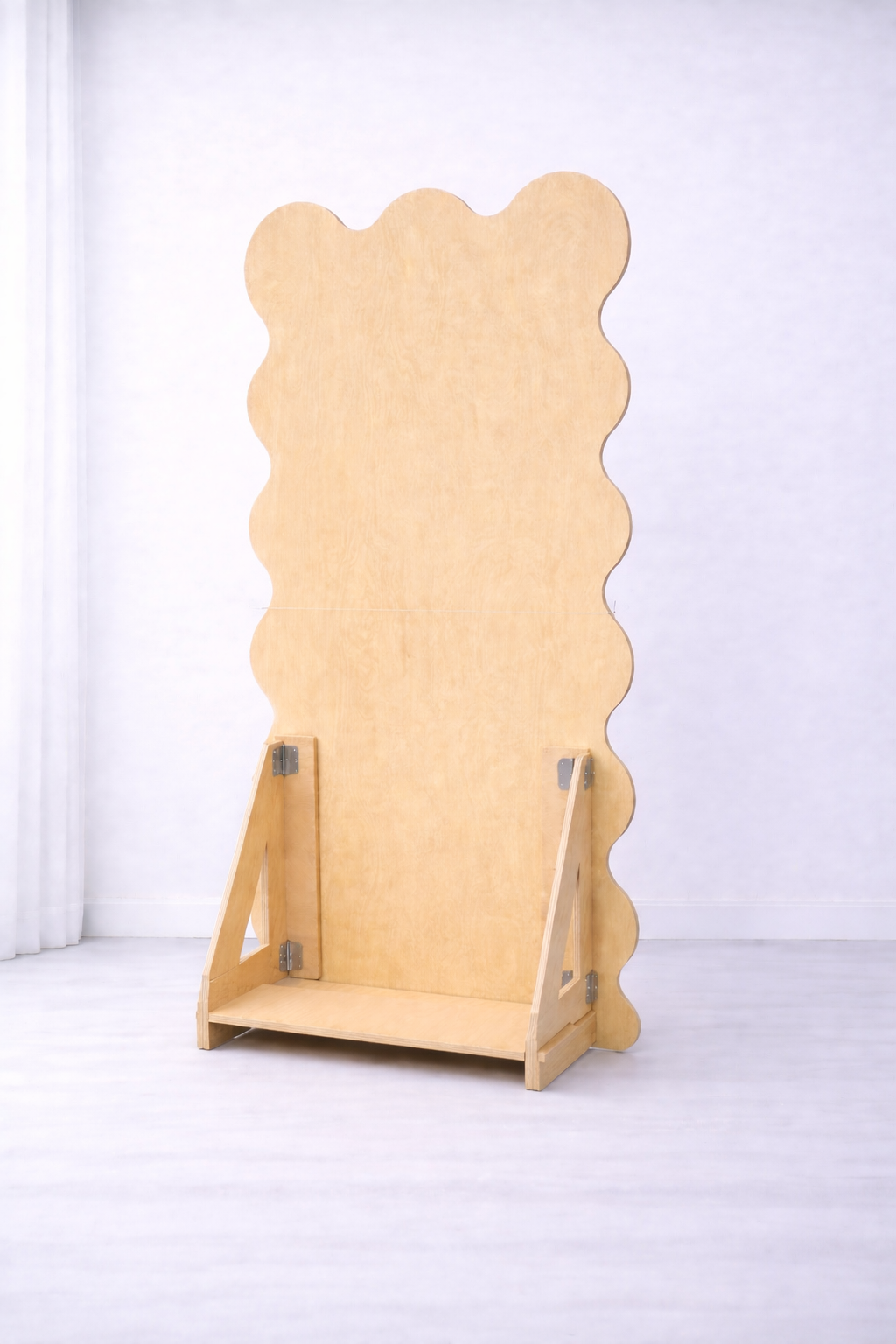 Wavy Border Backdrop (Non-Folding) Standard