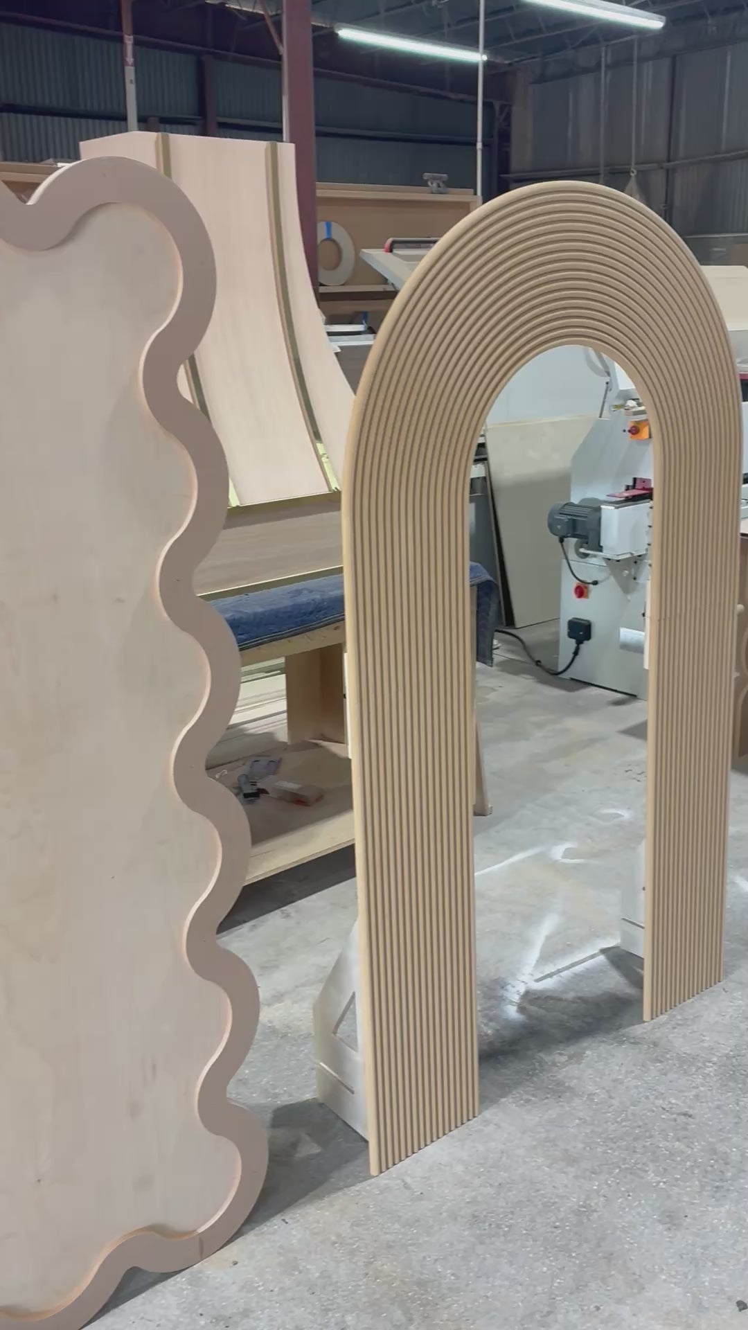 Hollow Ripple Arch (Folding Edition)